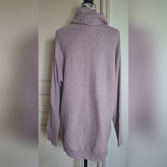 Cynthia Rowley size XL pink sweater - Picture 2 of 5